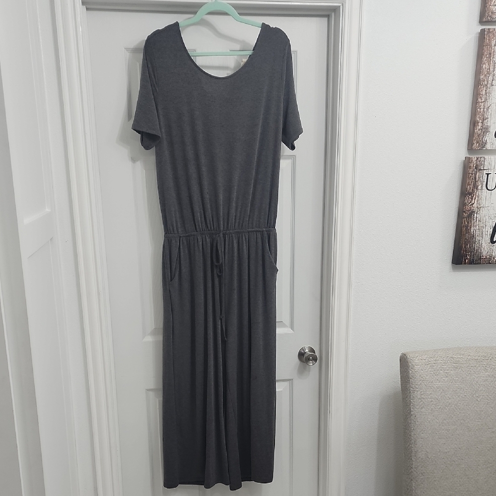 Elegant Gray Maxi Dress